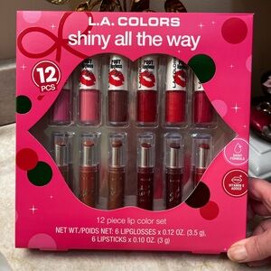 L.A. Colors Shiny All The Way Lip Color Set
